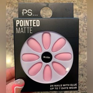 NWT Blush Pink Pointed Matte Press on Nails